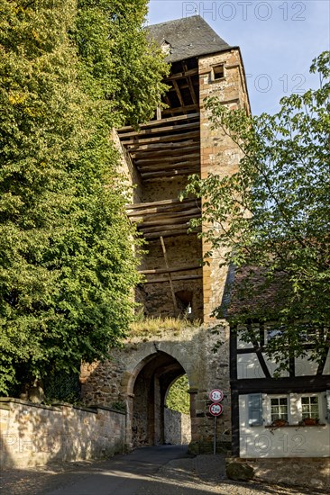 Upper town gate, upper gate of the town fortifications from the Middle Ages, old town, Ortenberg,