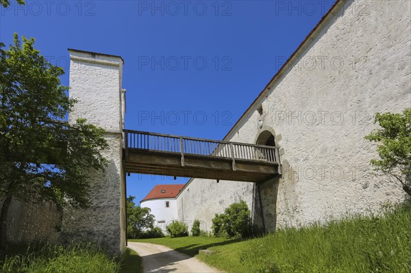 Wildenstein Castle, Spornburg, medieval castle complex, best preserved fortress from the late