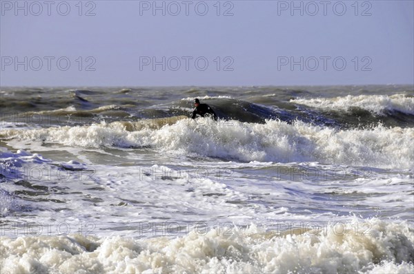 Sylt, North Frisian Island, Schleswig-Holstein, Churning, foamy waves of the sea, influenced by