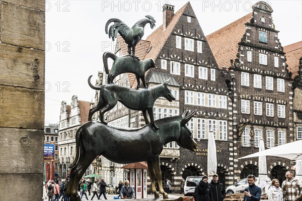 Bremen Town Musicians, bronze sculpture, artist Gerhard Marcks, Hanseatic City of Bremen, Germany,