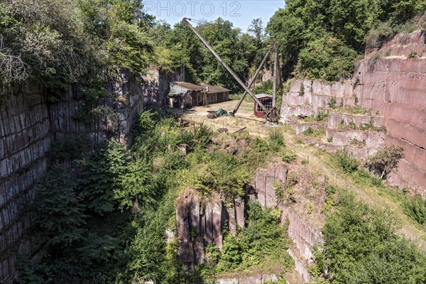 Disused Michelnau quarry, Michelnau tuff, red basalt, red lava, cinder agglomerate, Tertiary