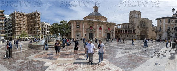 Turia Fountain, Basilica Virgen de los Desamparados, Cathedral, Catedral de Santa Maria, Plaza de