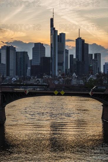 Skyline and banking district at sunset, twilight, Tower 185, Commerzbank, HelaBa, Hessische