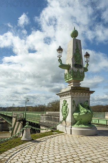 Briare, Canal bridge built by Gustave Eiffel, lateral canal to the Loire above the Loire river,