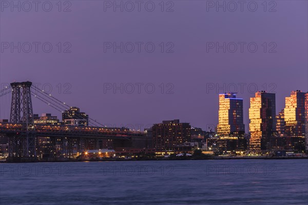 View over the East River to Williamsburg and Williamsburg Bridge, New York City, New York, USA, New