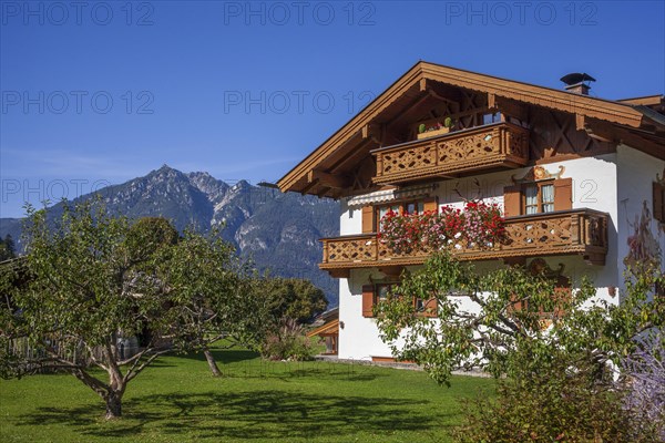 Residential house with garden and Lueftlmalerei, Garmisch district, Garmisch-Partenkirchen,