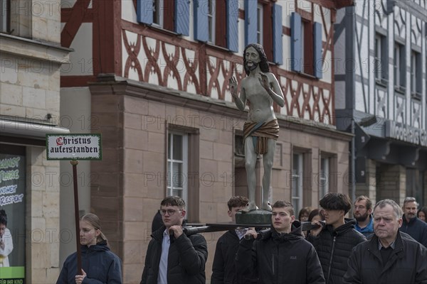 Historic Good Friday procession for 350 years with life-size wood-carved figures from the 18th