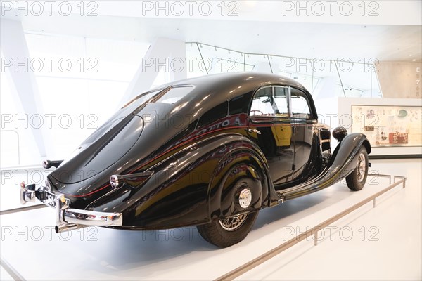 Mercedes-Benz 320 streamlined saloon from 1939, Mercedes-Benz Museum, Stuttgart,