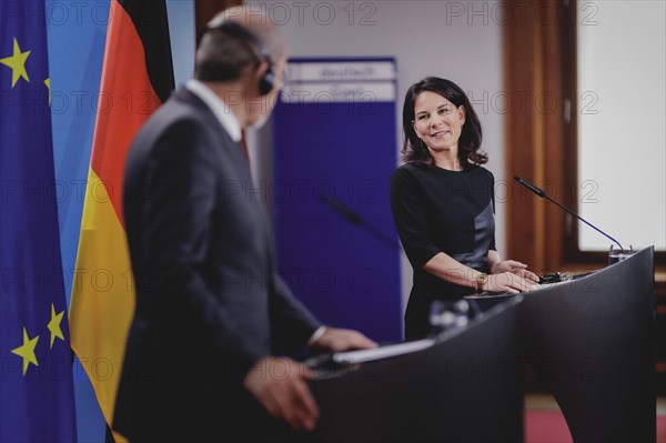 (R-L) Annalena Baerbock (Alliance 90/The Greens), Federal Foreign Minister, and Ayman Safadi,