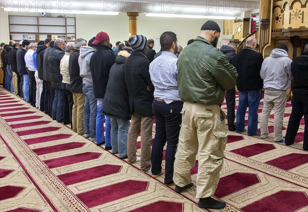 Friday prayer by Muslims in the Berlin mosque Neukoellner Begegnungsstaette, 27/03/2015, Berlin,
