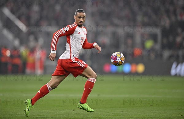 Leroy Sane FC Bayern Muenchen FCB (10) Action on the ball, Allianz Arena, Munich, Bayern, Germany,