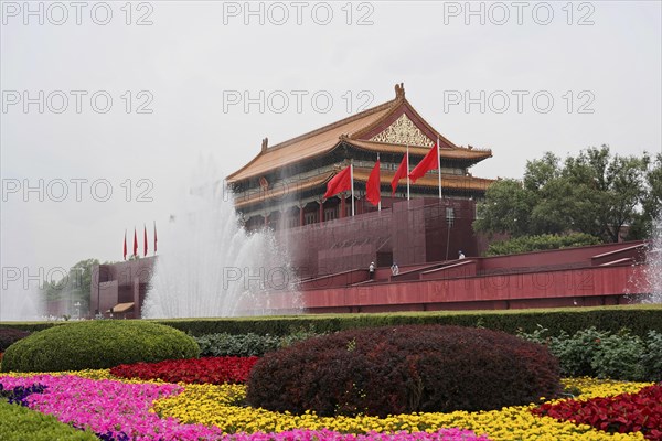 China, Beijing, Forbidden City, UNESCO World Heritage Site, visitors at a historical site with