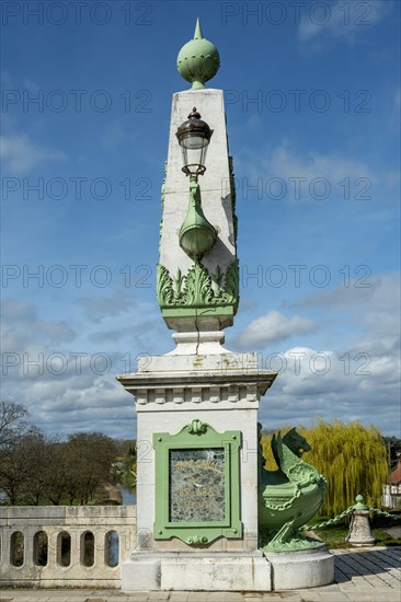 Briare, Canal bridge built by Gustave Eiffel, lateral canal to the Loire above the Loire river,
