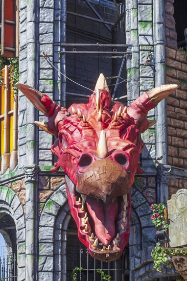 Red dragon head with ghost train, decoration, figure at the Bremen Easter Fair, Buergerweide,