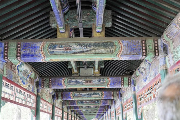 New Summer Palace, Beijing, China, Asia, Detailed painting and carvings on the ceiling of a