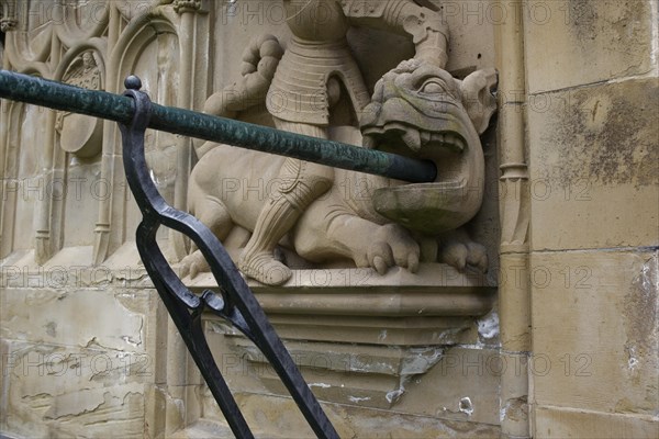 Dragon motif on the fish fountain, fountain, market fountain, old town, market square, Schwaebisch