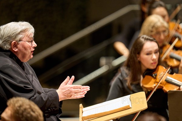 Farewell concert by Professor Mathias Breitschaft with the Rheinische Philharmonie State Orchestra