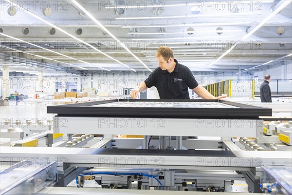 Sunmaxx PVT is a new innovative developer of photovoltaic thermal solar modules. The Fraunhofer ISE