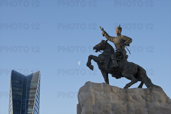 Blue Sky Tower and statue of Damdin Suekhbaatar on Sukhbaatar Square, Chinggis Square in the