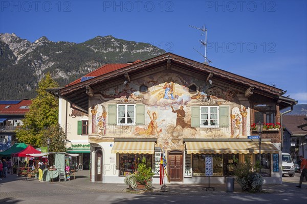 Lueftlmalerei on old house facade, Jocherhaus, Kramermassiv, district Garmisch,