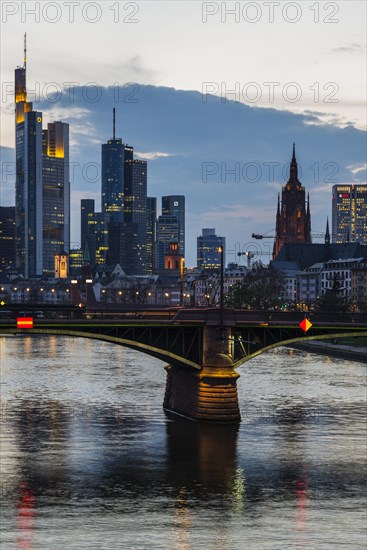 Skyline and banking district at sunset, twilight, Tower 185, Commerzbank, HelaBa, Hessische