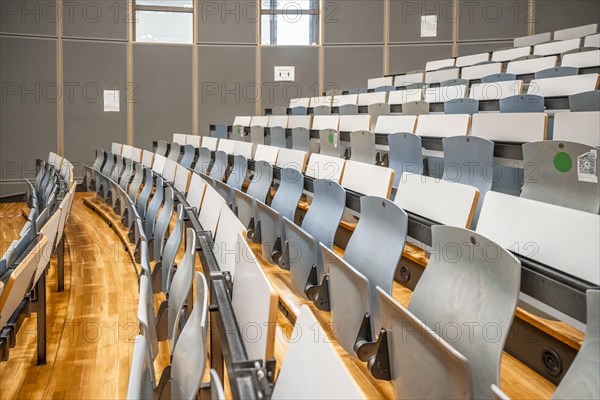 Rows of seats in an empty lecture theatre, interior photo, Department of Mechanical Engineering,