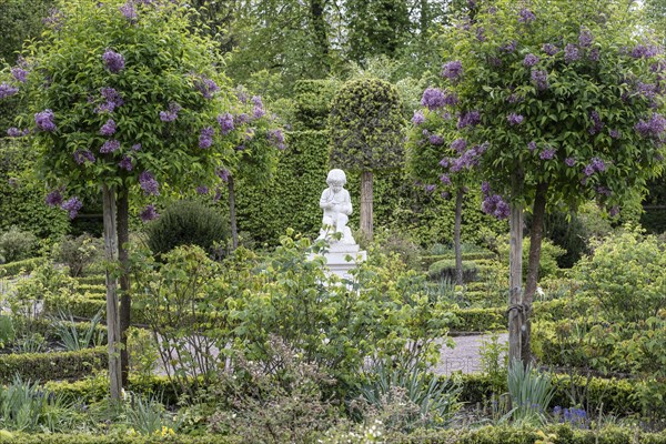 Russian Garden in the Belvedere Palace Park, Weimar, Thuringia, Germany, Europe