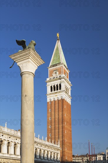 Bronze winged lion column, National Library of St Mark's or Biblioteca Nazionale Marciana building