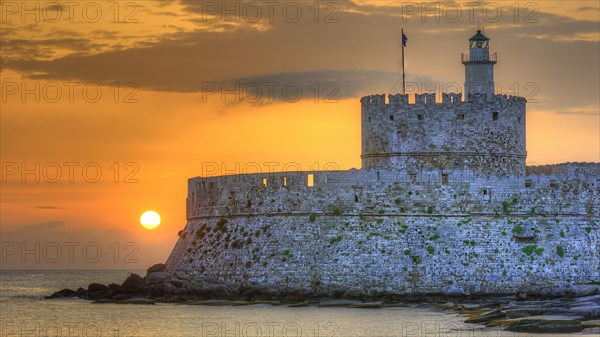 Silhouette of an old fortress and a lighthouse against the sunrise, sunrise, dawn, lighthouse, Fort