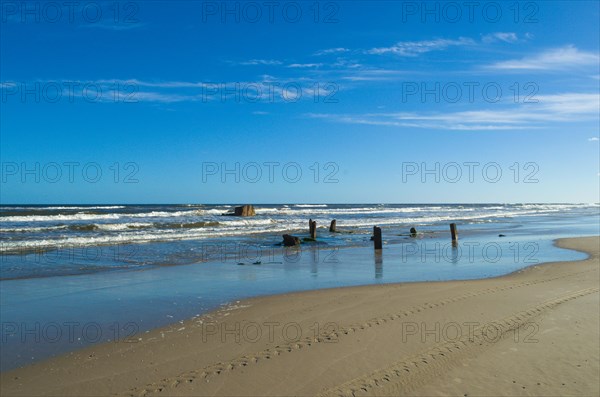 Bojuru beach, deserted beach, south of the state of Rio Grande do Sul, Brazil, South America