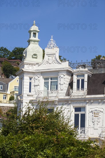 Villa in the Treppenviertel, residential building, Blankenese district, Hamburg, Germany, Europe