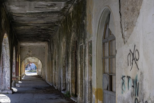 Ruined arcade building, Eleousa, Lost Place, Rhodes, Greece, Europe