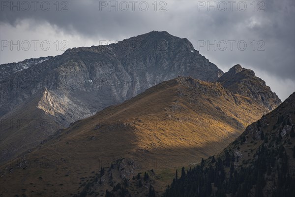 Dramatic mountains and rocks, mountain valley, Chong Kyzyl Suu Valley, Terskey Ala Too, Tien-Shan