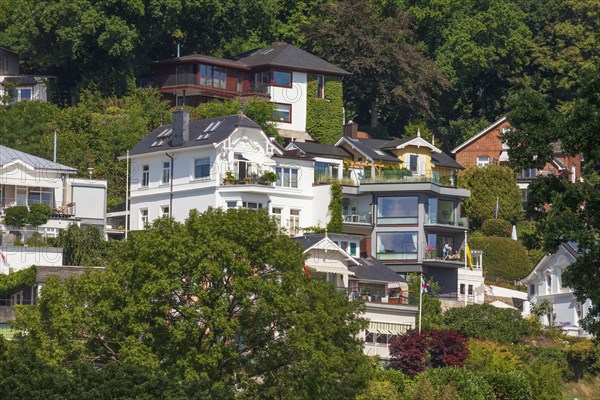 Villas in the Treppenviertel, residential building, Blankenese district, Hamburg, Germany, Europe