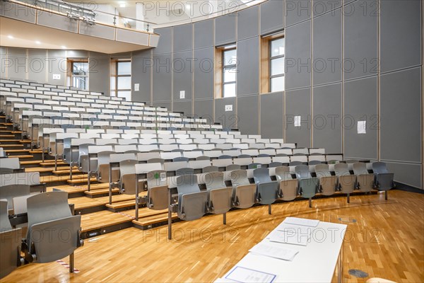 Rows of seats in an empty lecture theatre, interior photo, Department of Mechanical Engineering,