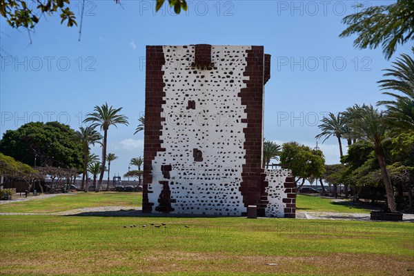 Torre del Conde, Tower of the Count, medieval tower in the park, Parque de la Torre, San Sebastian