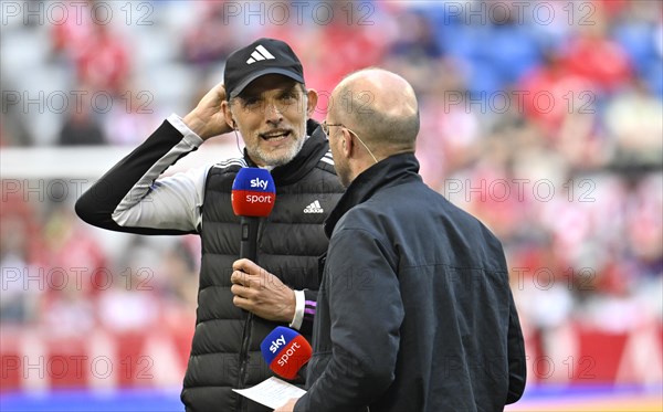 Coach Thomas Tuchel FC Bayern Munich FCB in an interview, microphone, mike, logo, with SKY