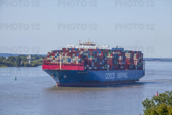 Cosco container ship on the Elbe, Blankenese district, Hamburg, Germany, Europe