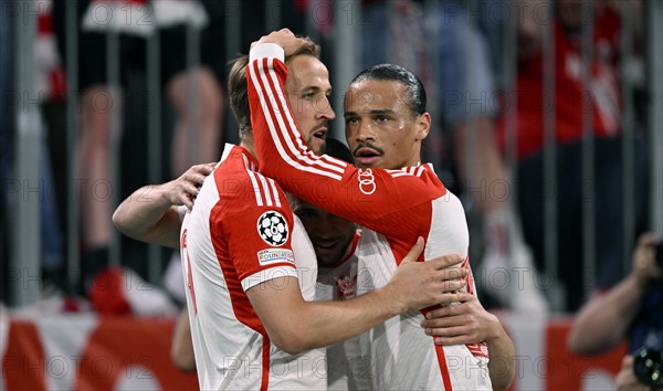 Goal celebration Harry Kane FC Bayern Munich FCB (09) with Leroy Sane FC Bayern Munich FCB (10)
