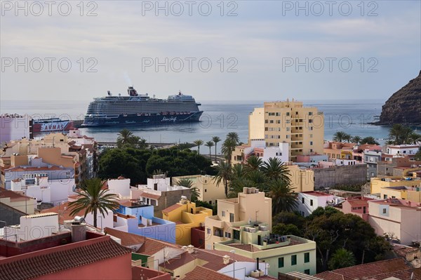 Cruise ship in the harbour of San Sebastian de La Gomera, La Gomera, Canary Islands, Spain, Europe