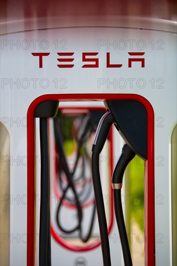Tesla Supercharger, Logo, Charging station for electric cars, Electric charging station, Charging