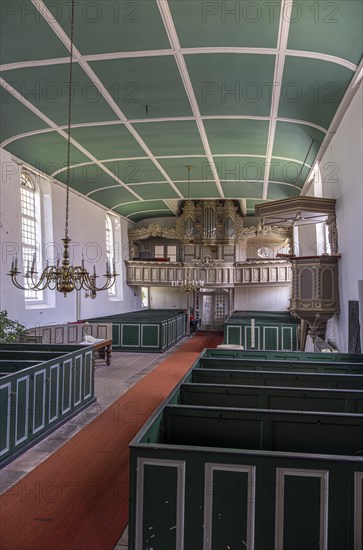 Protestant Reformed Church from 1401, interior with pews, pulpit and organ, Greetsiel, Krummhoern,