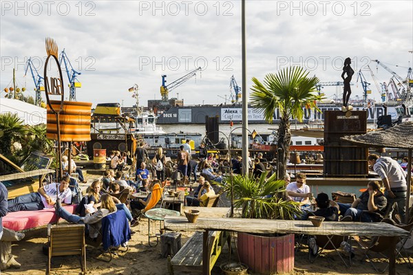 Beach Club Strand Pauli, at the jetties in Oat harbour, Hamburg, Germany, Europe