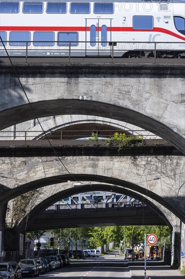 Railway bridges at Nordbahnhof with InterCity IC, infrastructure of Deutsche Bahn AG, concrete arch
