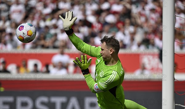 Parade, brilliant save, action, goalkeeper Manuel Neuer FC Bayern Muenchen FCB (01) MHPArena, MHP