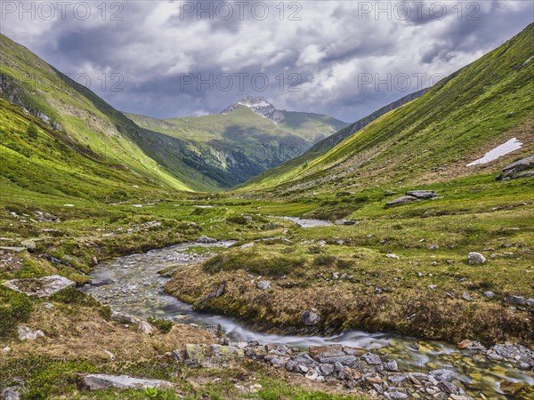 Hike along the Mur, Weisseck, thunderclouds, Murursprung, Muhr, national park community, UNESCO