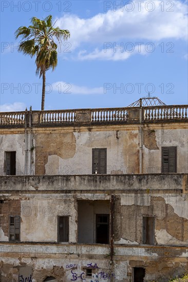Ruins of an old villa, Bornos, Andalusia, Spain, Europe