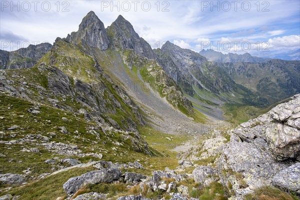 Pointed rocky mountain peaks Letterspitze and Steinwand on the Obergailtaler Joch, Carnic Main