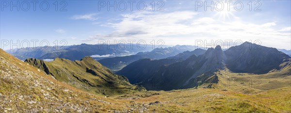 Panorama, mountain valley and mountain panorama, view into Winkler Tal with summit Rosskopf,