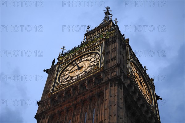 Big Ben, clock tower and clock, at dusk, Bridge Street, SW1 London, England, United Kingdom, Europe